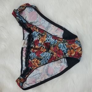 Vintage Self Expressions floral underwear panties size L?